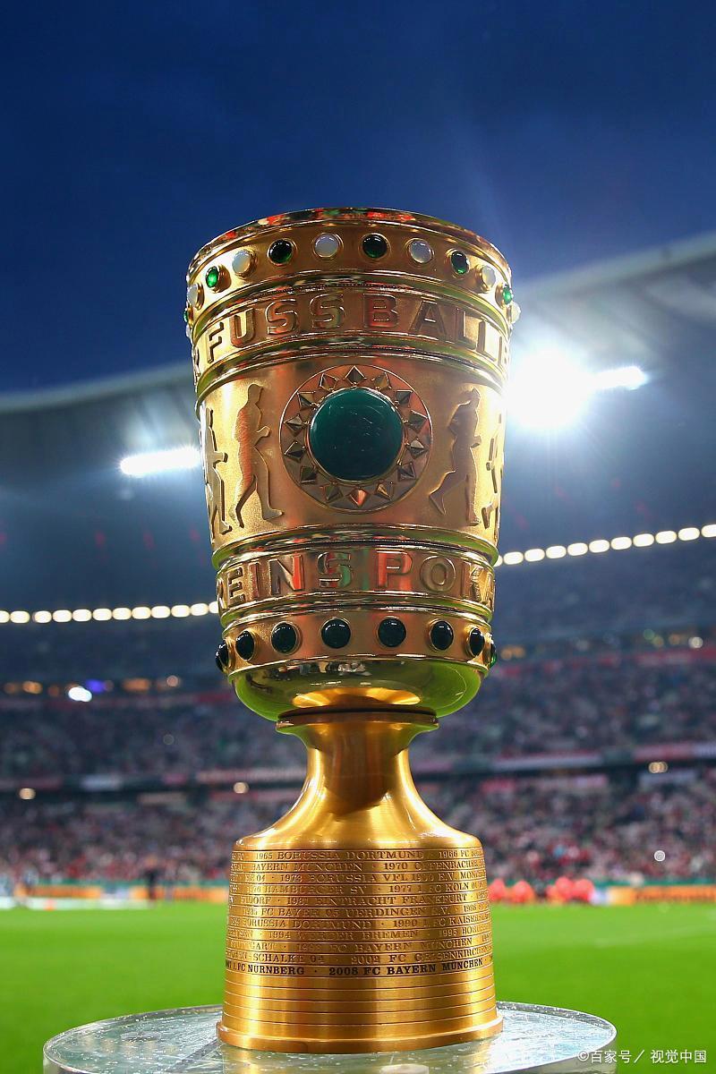 英雄资料-加时末段拜仁慕尼黑调整名单以备国王杯;更衣室发声环节打磨;赛场秩序良好;球探报告显示潜力(拜仁慕尼黑直播cctv5在线直播)