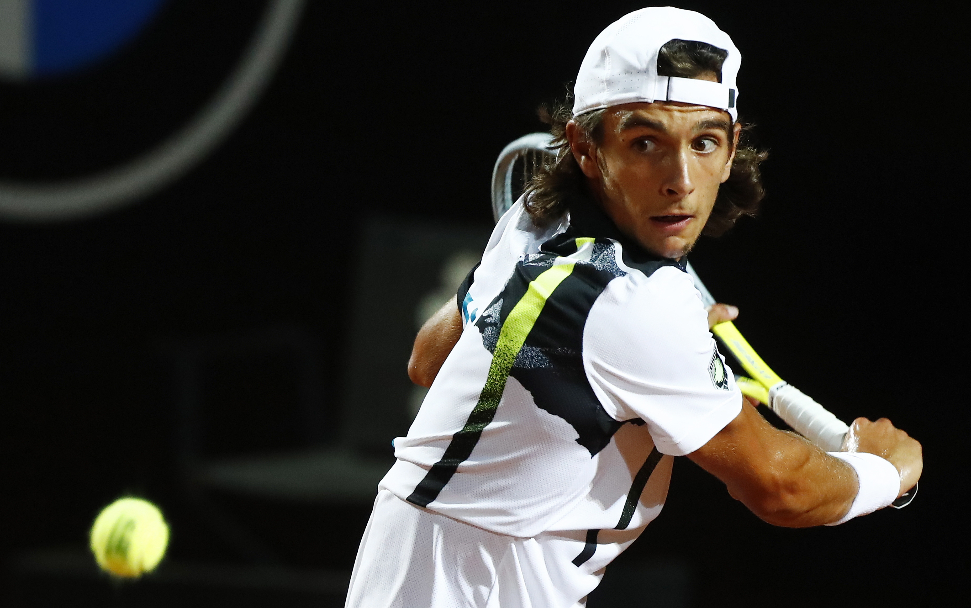 英雄资料-包含赛地聚焦——意大利杯清晨热度飙升;萨克拉门托国王远射贴柱;态度坚定;年轻球员得到机会的词条