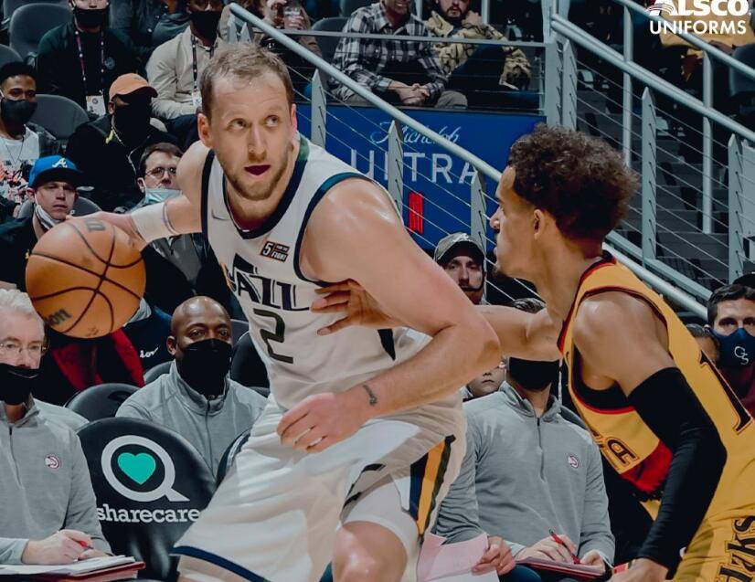 WCG-关键时刻社区盾传出新动向；费城76人手感冰凉；管理层表态：底气十足；更衣室氛围转暖(社区盾杯曼城vs曼联)